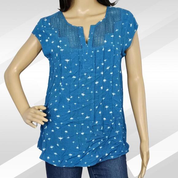 2/$30 NWOT Daniel Rainn Estefany Split Neck Blouse Blue Floral Size S - Picture 1 of 6